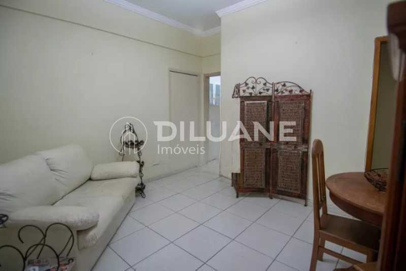 Apartamento à venda com 2 quartos, 60m² - Foto 3