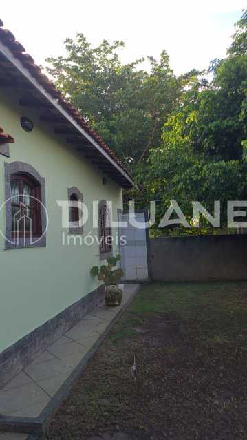 Casa de Condomínio à venda com 3 quartos, 120m² - Foto 25