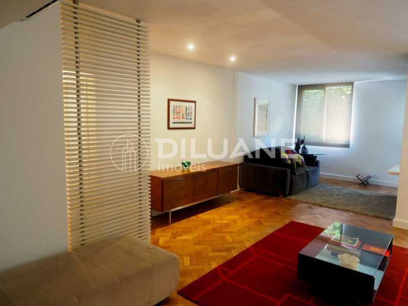 Apartamento à venda com 2 quartos, 143m² - Foto 4