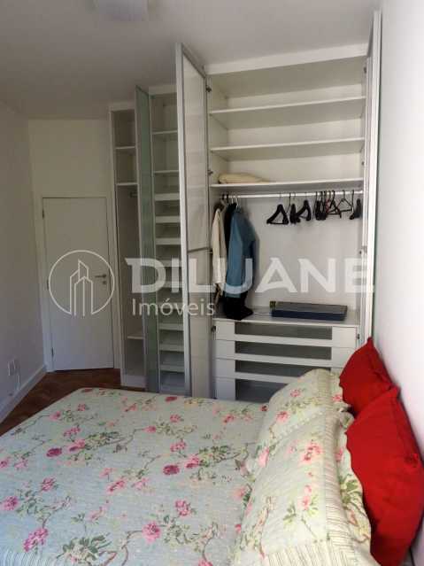 Apartamento à venda com 2 quartos, 143m² - Foto 13