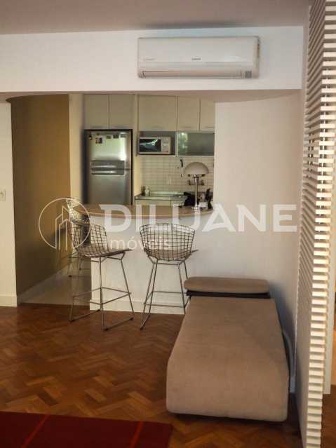 Apartamento à venda com 2 quartos, 143m² - Foto 25