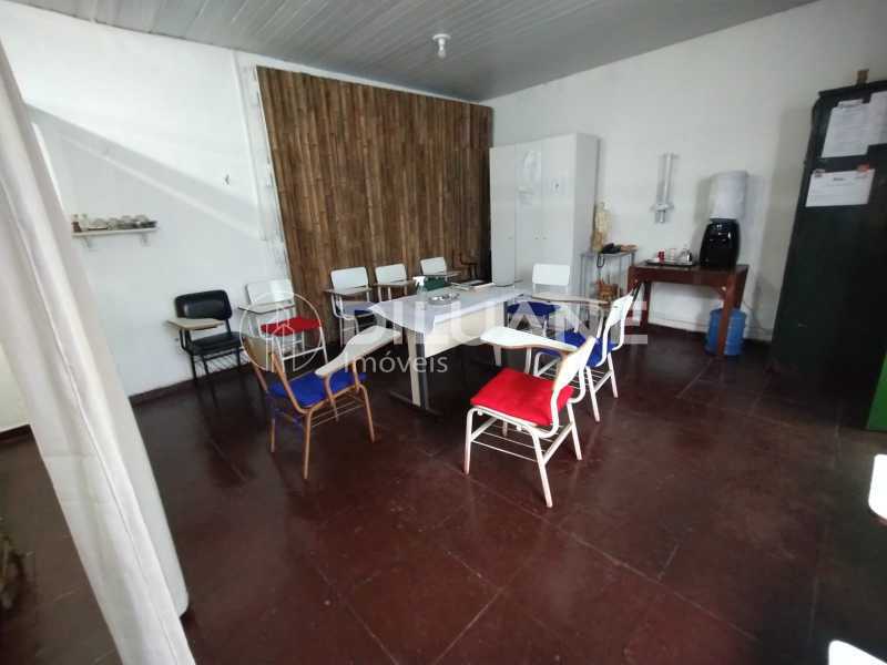 Casa à venda com 3 quartos, 177m² - Foto 3