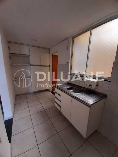 Apartamento para alugar com 2 quartos, 52m² - Foto 12