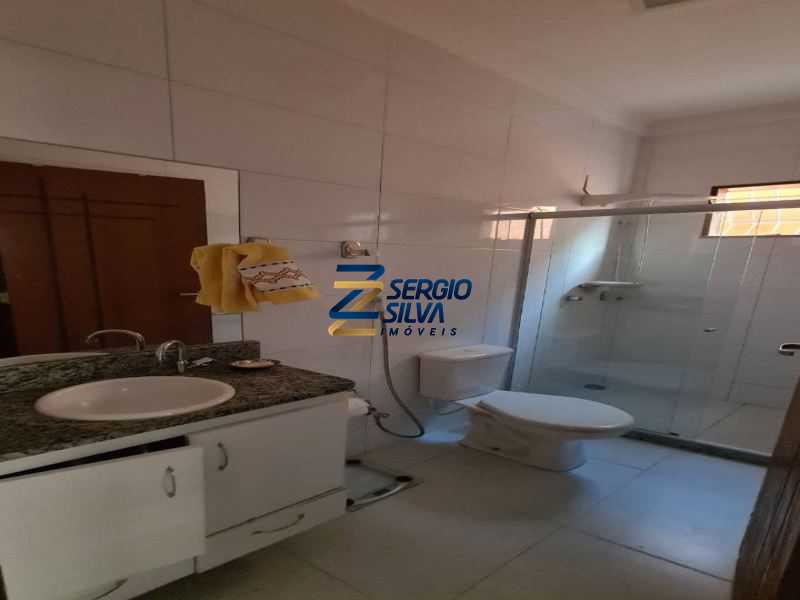 Casa à venda com 3 quartos, 300 - Foto 14