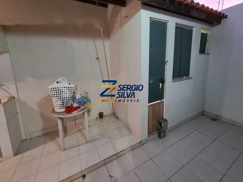 Casa à venda com 3 quartos, 225 - Foto 15