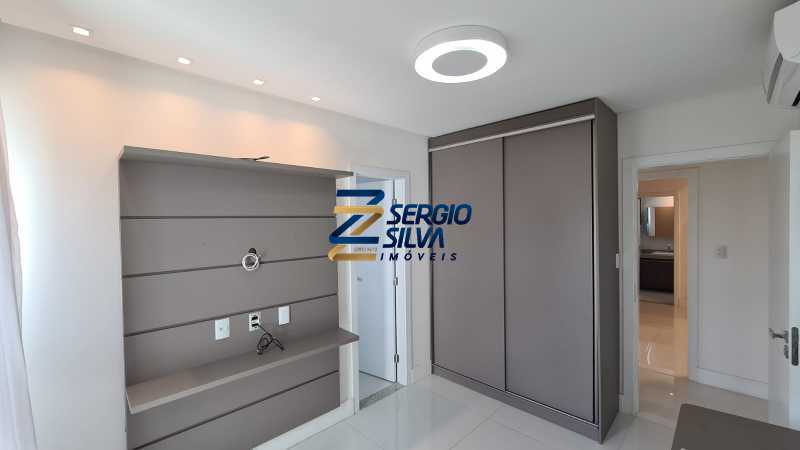 Apartamento à venda com 3 quartos, 175m² - Foto 12