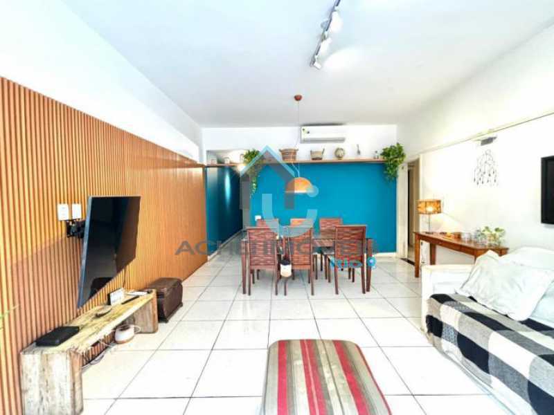 Apartamento, 3 quartos, 128 m² - Foto 2