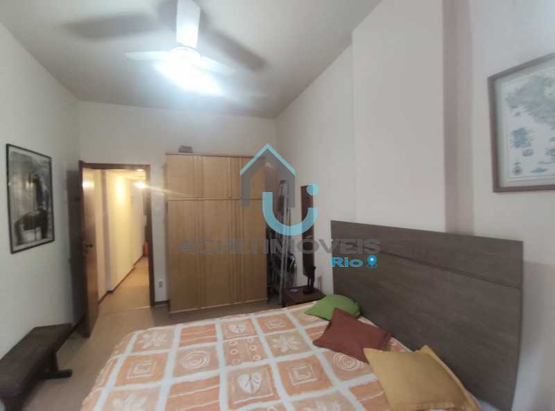 Apartamento à venda com 1 quarto, 32m² - Foto 9