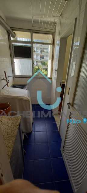 Apartamento à venda com 3 quartos, 100m² - Foto 11
