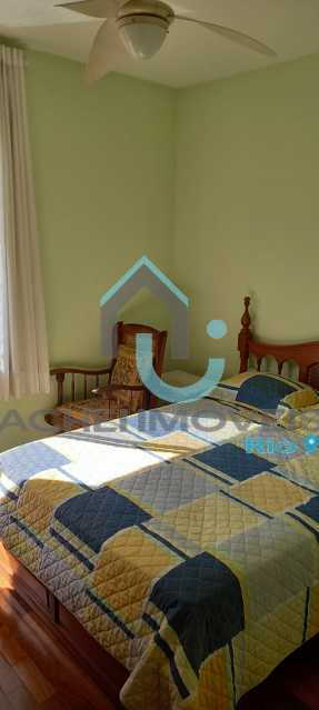 Apartamento à venda com 3 quartos, 100m² - Foto 4