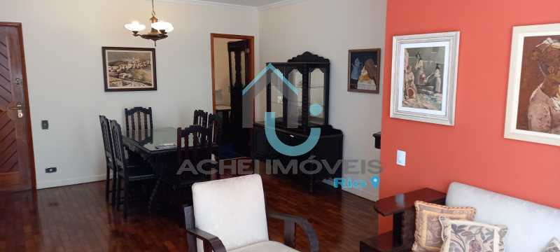 Apartamento à venda com 3 quartos, 100m² - Foto 1