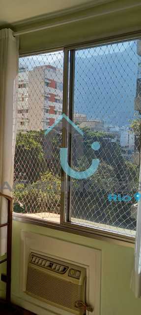 Apartamento à venda com 3 quartos, 100m² - Foto 6