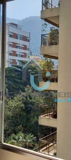 Apartamento à venda com 3 quartos, 100m² - Foto 7