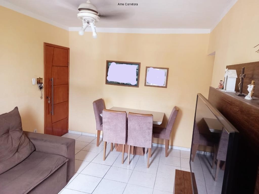 Apartamento à venda com 3 quartos, 75m² - Foto 2