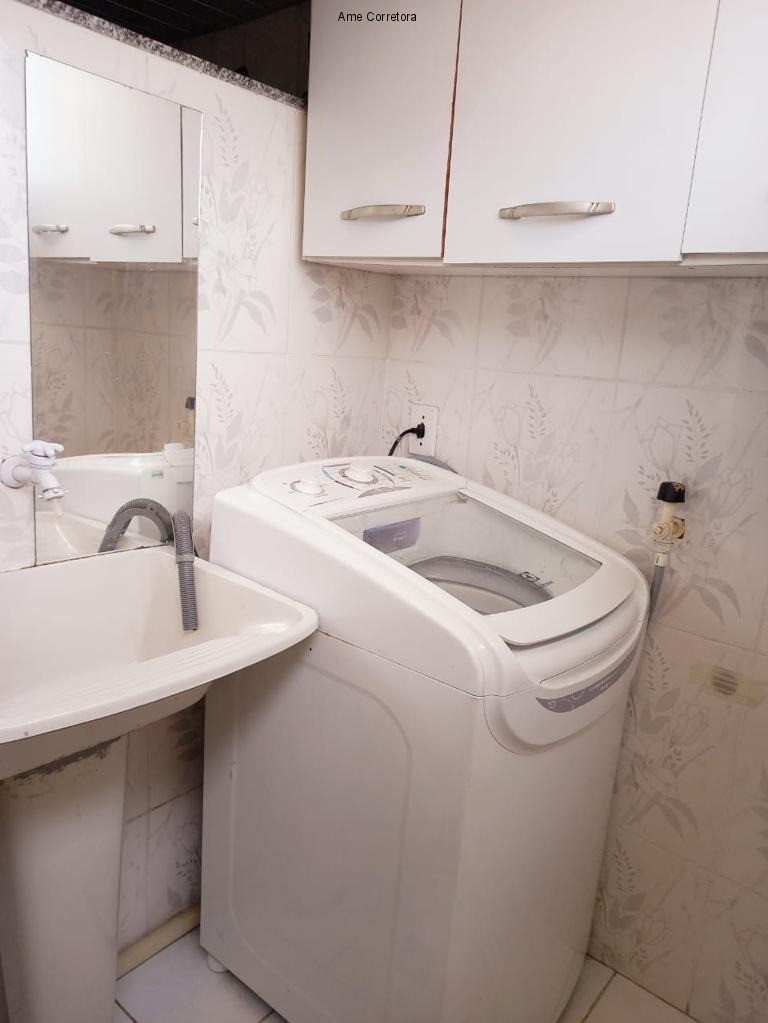 Apartamento à venda com 3 quartos, 75m² - Foto 18