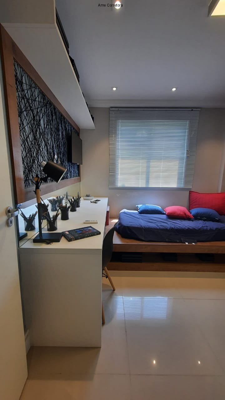 Apartamento à venda com 3 quartos, 129m² - Foto 2