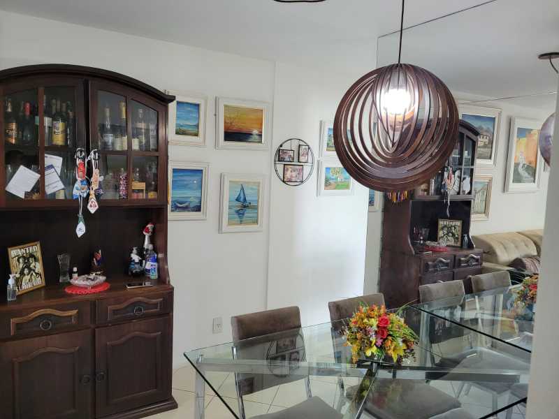 Apartamento à venda com 3 quartos, 97m² - Foto 9