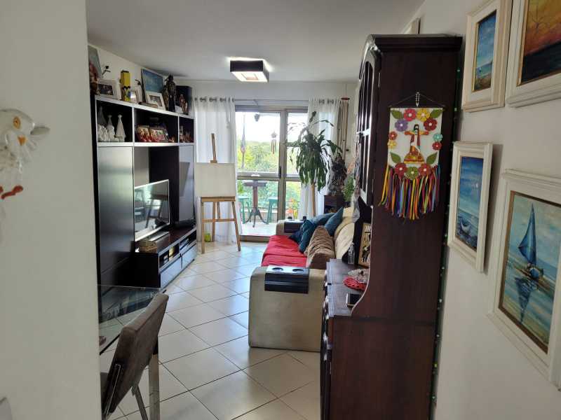 Apartamento à venda com 3 quartos, 97m² - Foto 11