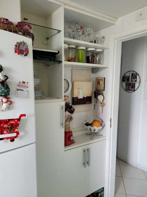 Apartamento à venda com 3 quartos, 97m² - Foto 24