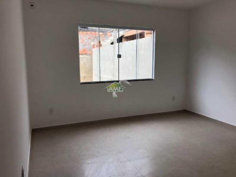 Casa à venda com 2 quartos, 98m² - Foto 8