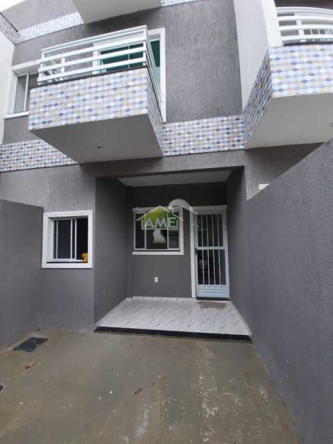 Casa à venda com 2 quartos, 58m² - Foto 1