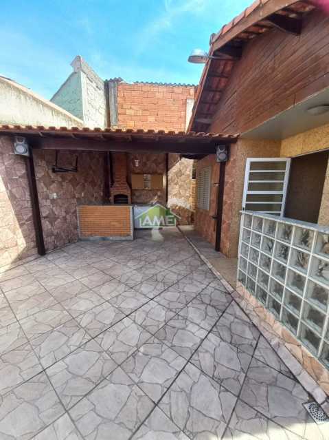 Casa à venda com 2 quartos, 180m² - Foto 2