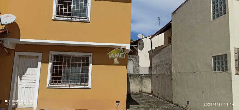 Casa à venda e aluguel com 2 quartos, 90m² - Foto 2