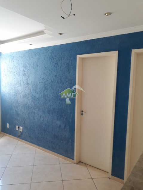 Apartamento à venda com 2 quartos, 45m² - Foto 4