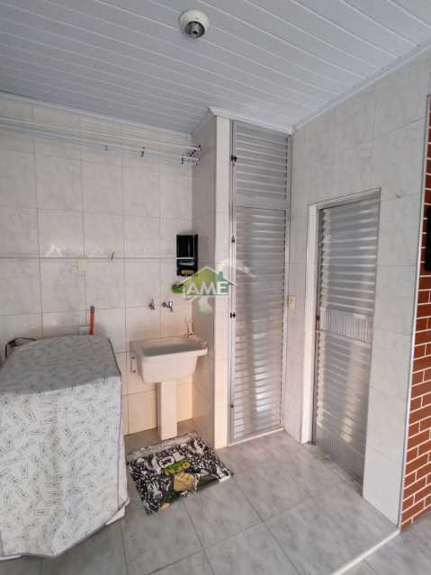 Casa à venda com 5 quartos, 300m² - Foto 7