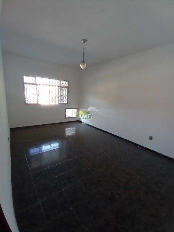 Casa para alugar com 2 quartos, 110m² - Foto 8