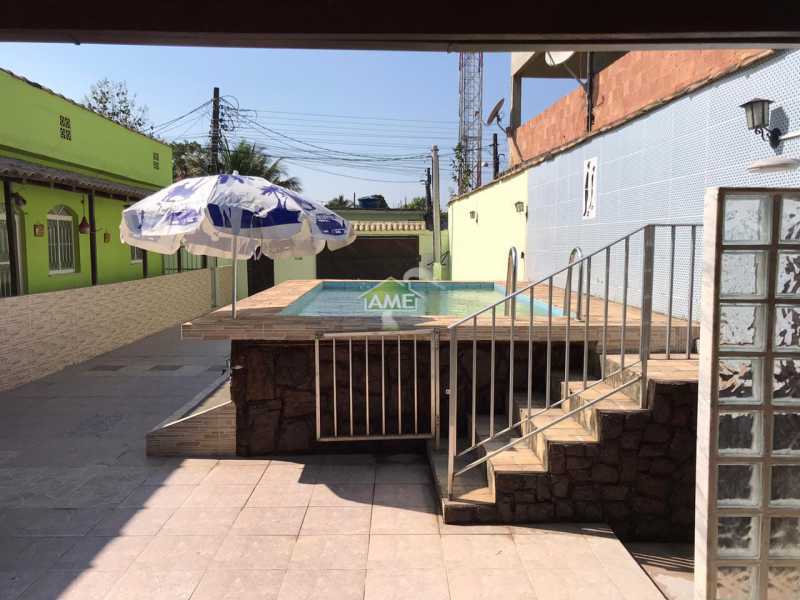 Casa à venda com 4 quartos, 260m² - Foto 18