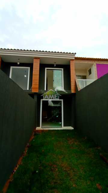 Casa à venda com 2 quartos, 80m² - Foto 2