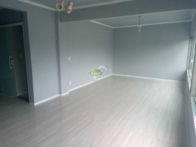 Casa à venda com 2 quartos, 140m² - Foto 19