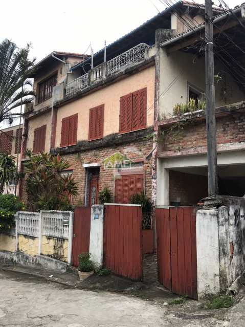 Casa à venda com 7 quartos, 400m² - Foto 2