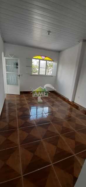 Casa à venda com 2 quartos, 140m² - Foto 4