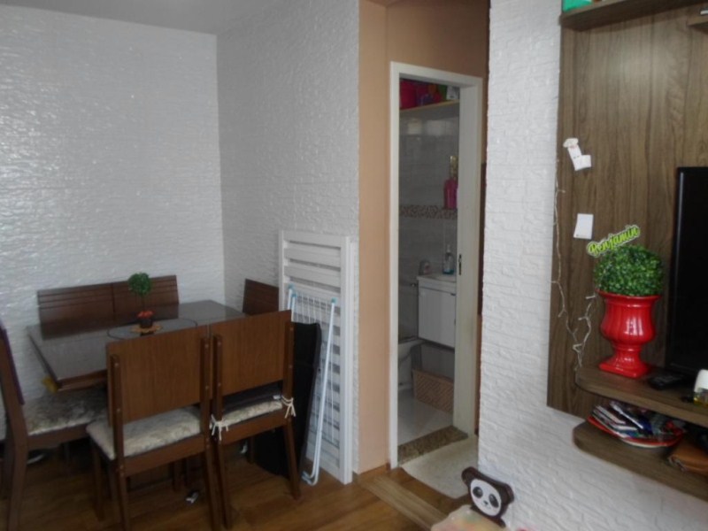 Apartamento à venda com 2 quartos, 45m² - Foto 1