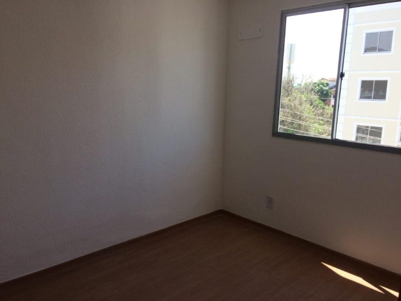 Apartamento para alugar com 2 quartos, 43m² - Foto 4