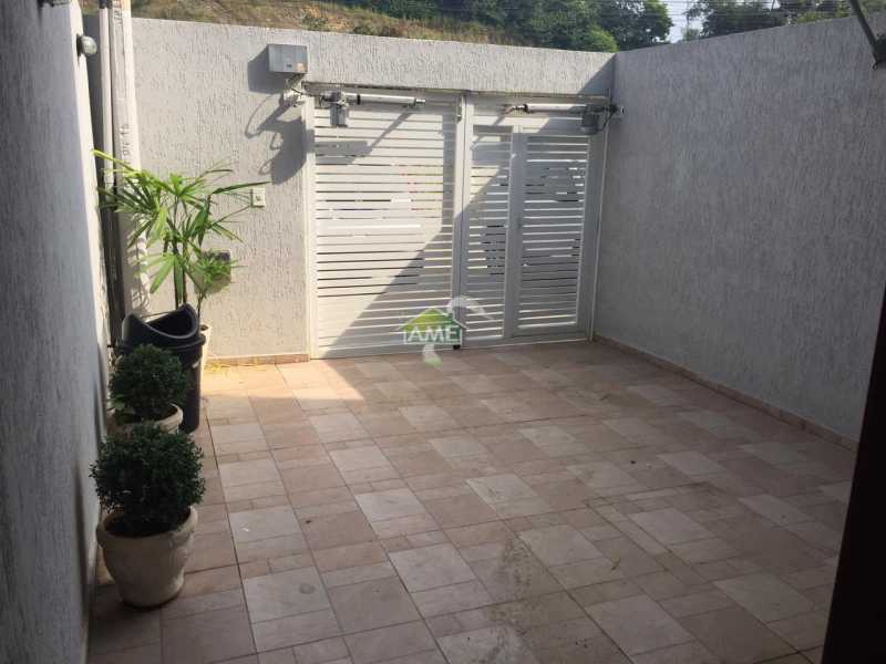 Casa à venda com 3 quartos, 90m² - Foto 21