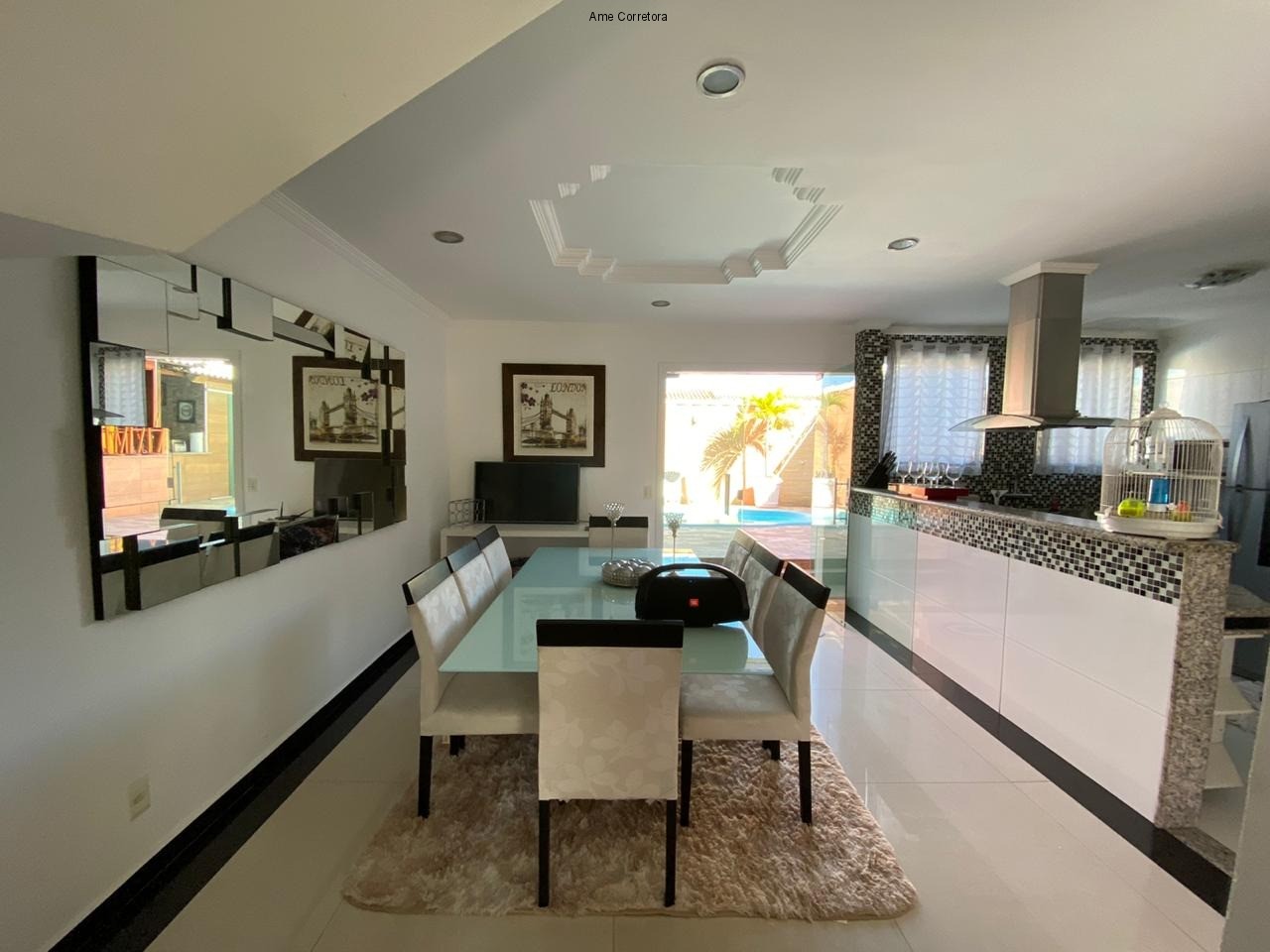 Casa à venda com 3 quartos, 250m² - Foto 7