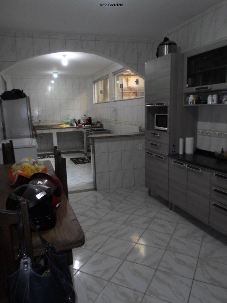 Casa à venda com 5 quartos, 200m² - Foto 6