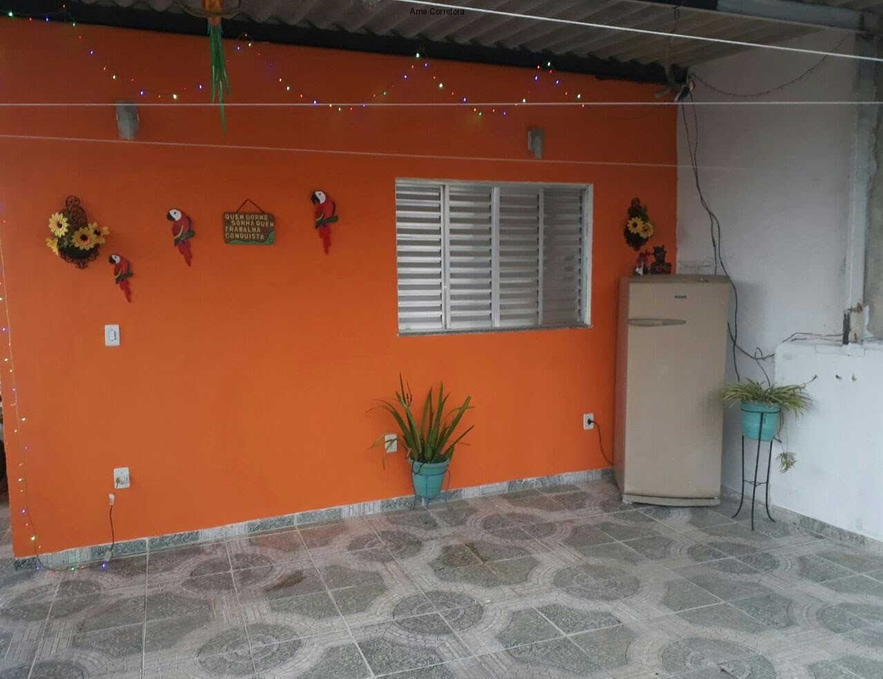 Casa à venda com 2 quartos, 1m² - Foto 2