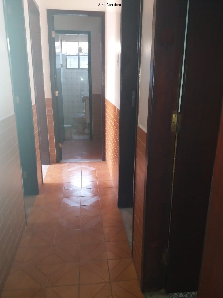 Casa à venda com 3 quartos, 98m² - Foto 5