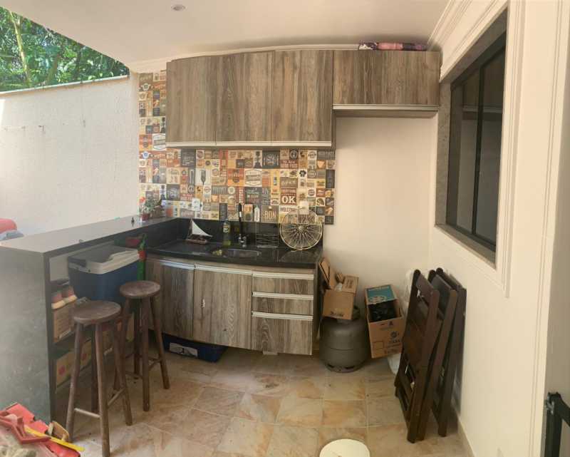 Casa à venda com 2 quartos, 120m² - Foto 19