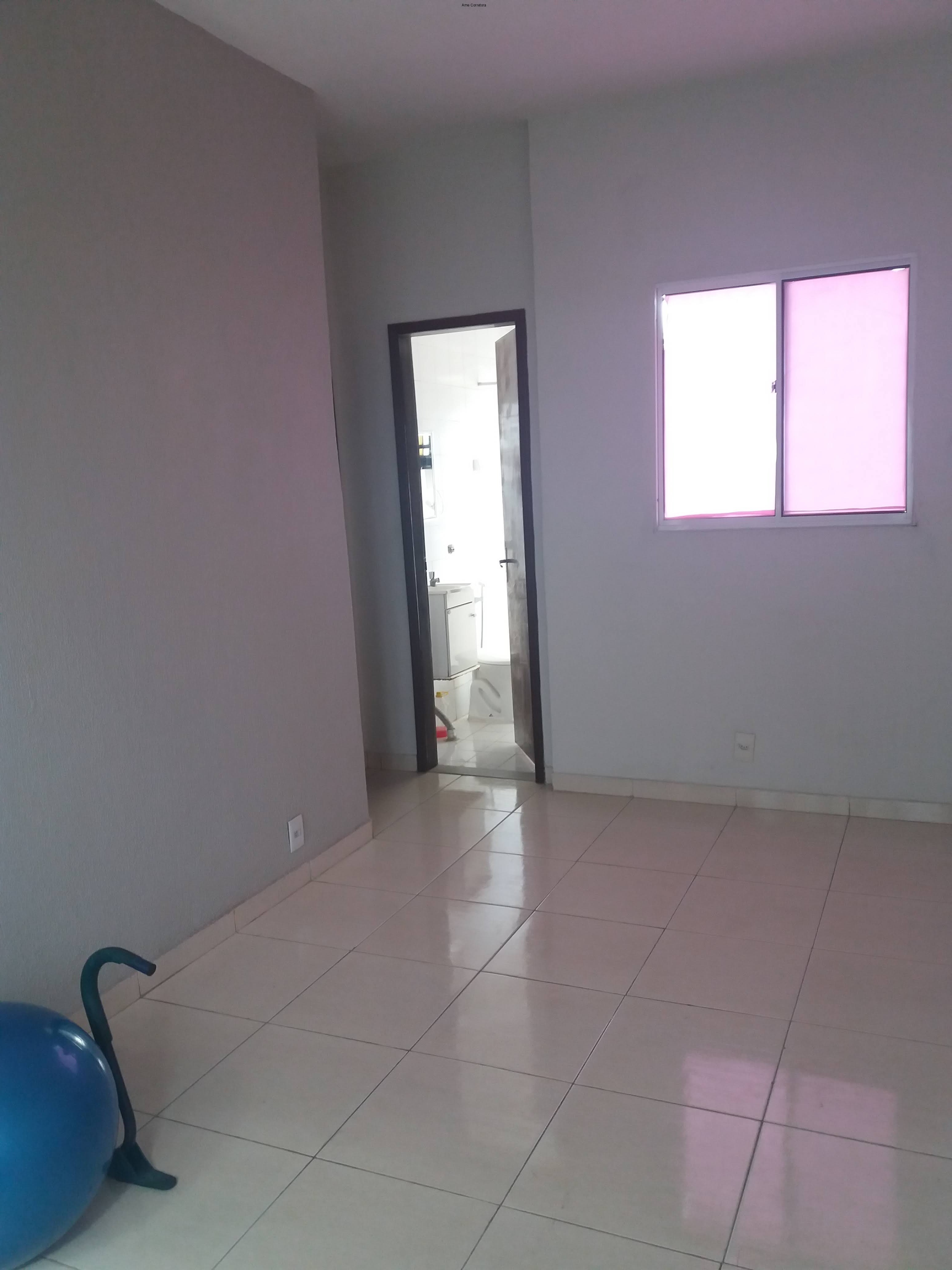 Casa à venda com 3 quartos, 80m² - Foto 23