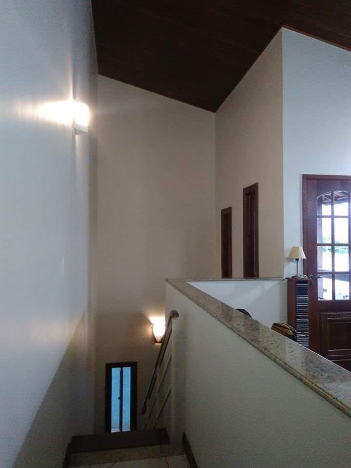 Casa à venda com 2 quartos, 130m² - Foto 12