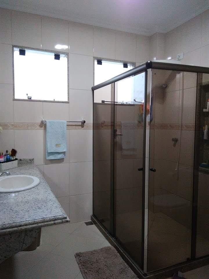 Casa à venda com 2 quartos, 130m² - Foto 3