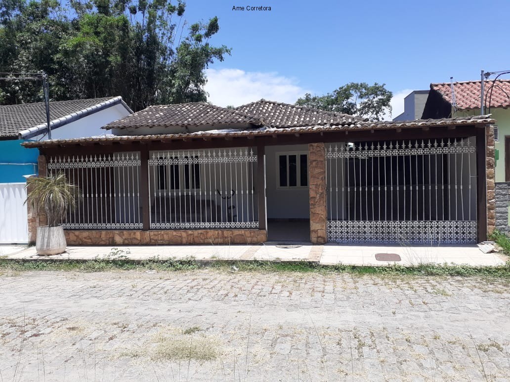 Casa à venda com 2 quartos, 180 - Foto 1