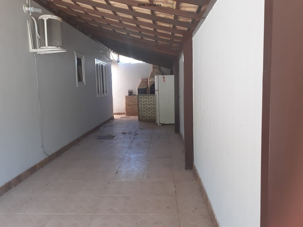 Casa à venda com 2 quartos, 180 - Foto 4