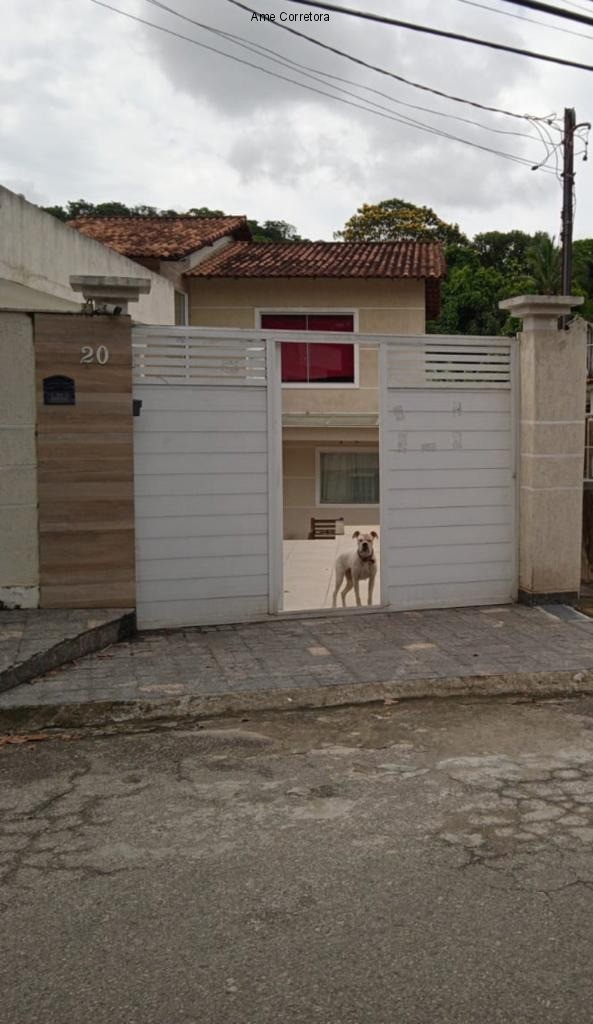 Casa à venda com 3 quartos, 272 - Foto 13