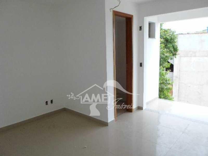 Casa à venda com 2 quartos, 110m² - Foto 4